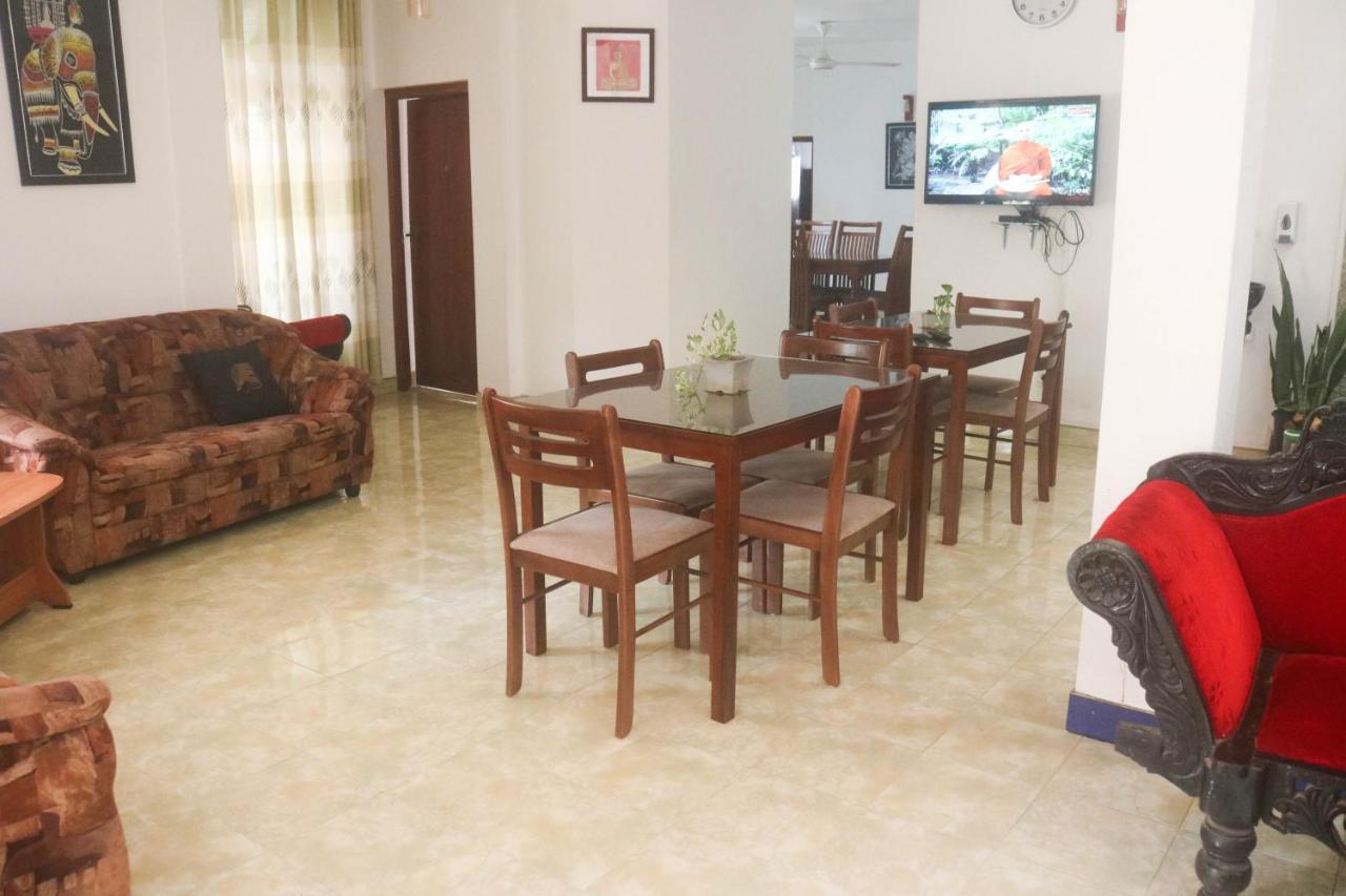 Thidasa Holiday Resort Anuradhapura Bagian luar foto