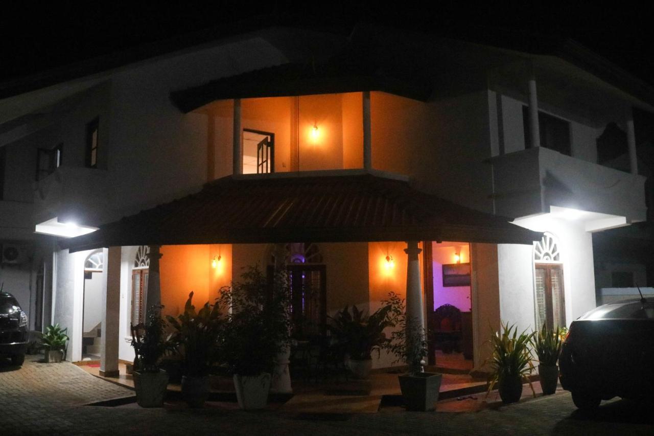 Thidasa Holiday Resort Anuradhapura Bagian luar foto
